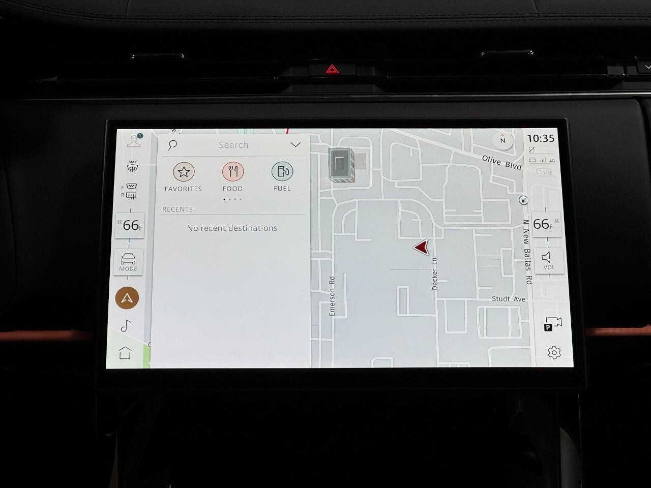 Land Rover Range Rover Sport Vehicle Full-screen Gallery Image 15