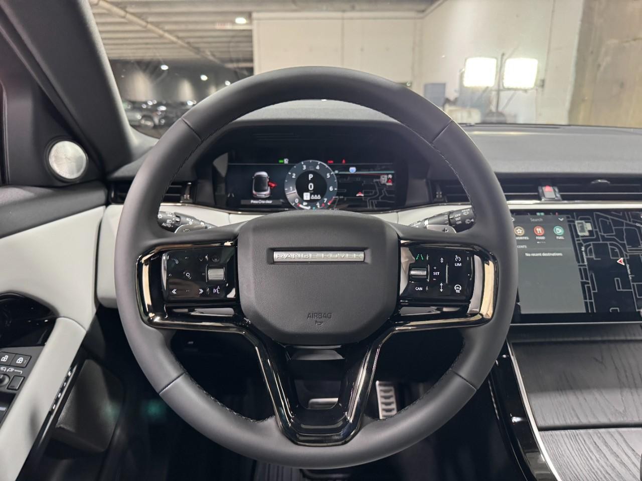 Land Rover Range Rover Evoque Vehicle Full-screen Gallery Image 14