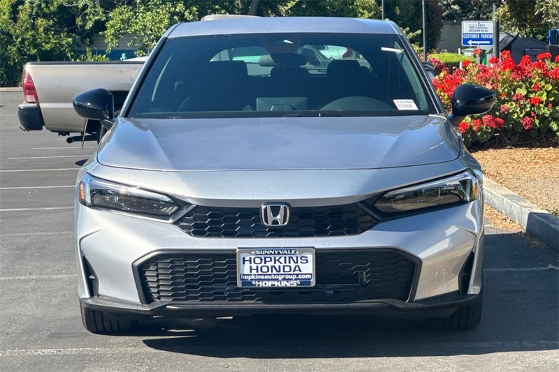 Honda Civic Hatchback Vehicle Full-screen Gallery Image 02