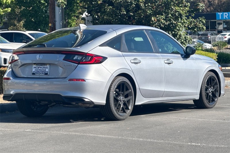 Honda Civic Hatchback Vehicle Full-screen Gallery Image 04