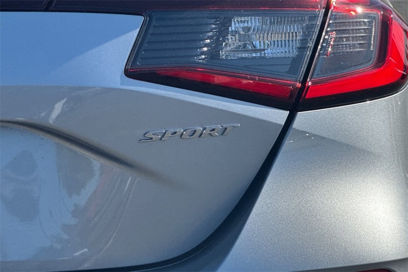 Honda Civic Hatchback Vehicle Full-screen Gallery Image 06