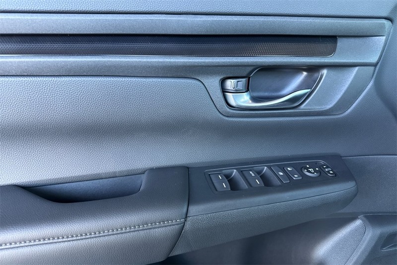 Honda CR-V Vehicle Full-screen Gallery Image 08