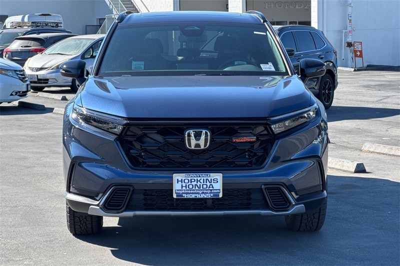 Honda CR-V Hybrid Vehicle Full-screen Gallery Image 02