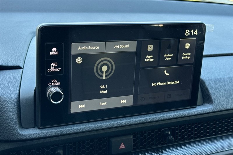 Honda CR-V Hybrid Vehicle Full-screen Gallery Image 15