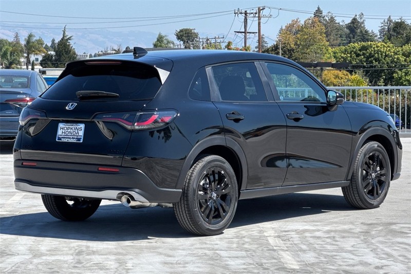 Honda HR-V Vehicle Full-screen Gallery Image 04