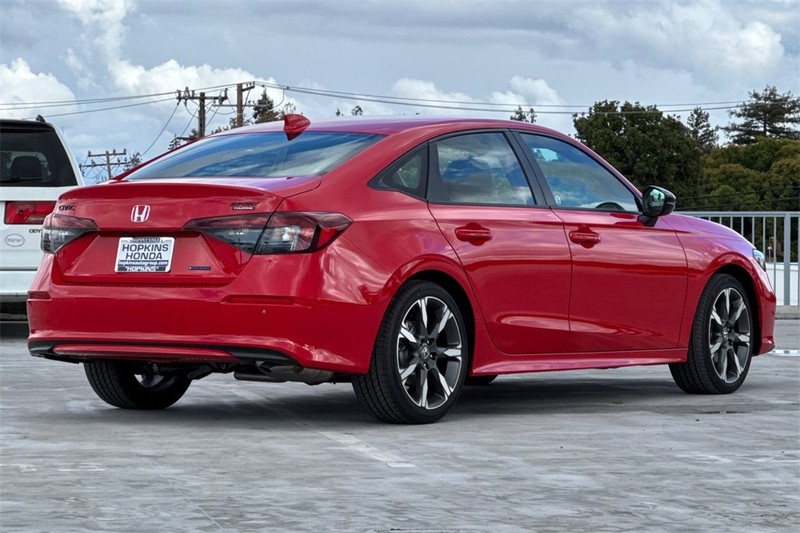 Honda Civic Sedan Hybrid Vehicle Full-screen Gallery Image 04