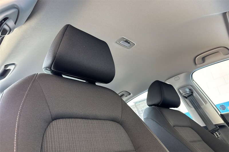 Honda Civic Sedan Vehicle Full-screen Gallery Image 13