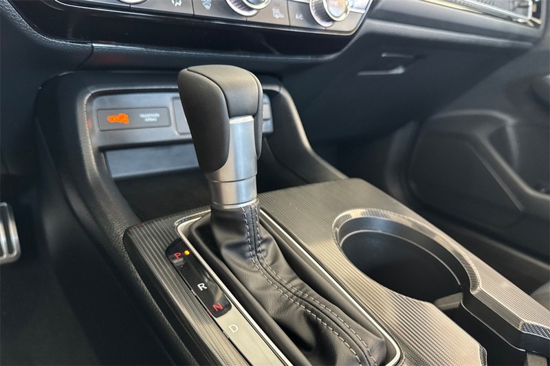 Honda Civic Sedan Hybrid Vehicle Full-screen Gallery Image 19