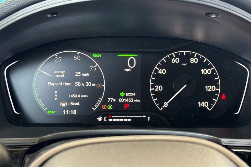 Honda Civic Sedan Hybrid Vehicle Full-screen Gallery Image 22