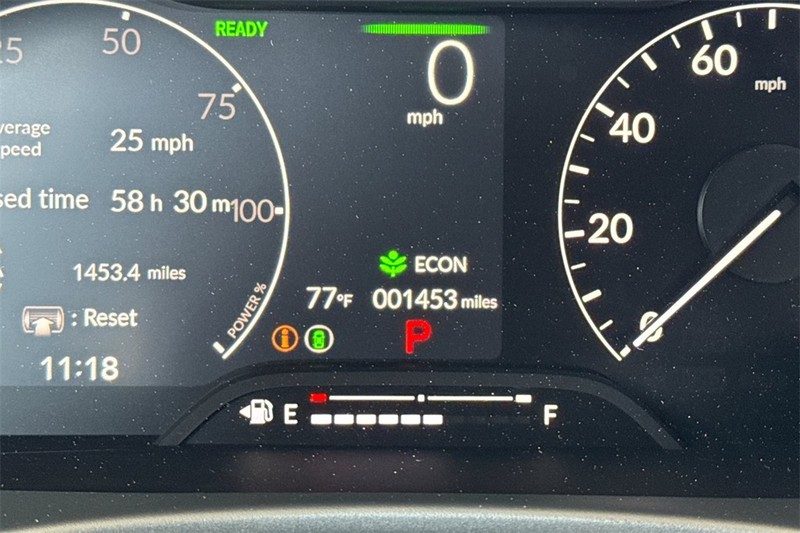 Honda Civic Sedan Hybrid Vehicle Full-screen Gallery Image 23