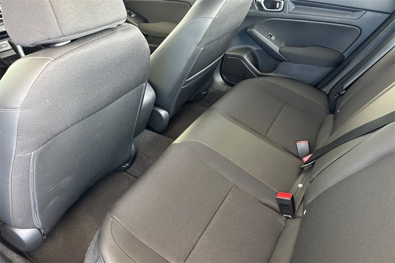 Honda Civic Sedan Hybrid Vehicle Full-screen Gallery Image 11