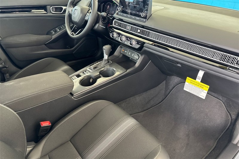 Honda Civic Sedan Hybrid Vehicle Full-screen Gallery Image 14