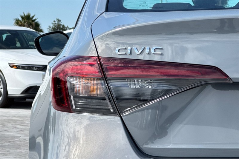 Honda Civic Sedan Hybrid Vehicle Full-screen Gallery Image 25