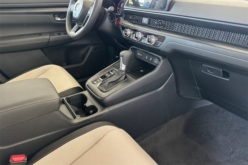 Honda CR-V Vehicle Full-screen Gallery Image 12