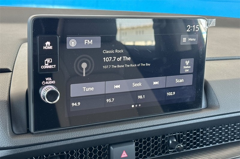 Honda CR-V Vehicle Full-screen Gallery Image 14