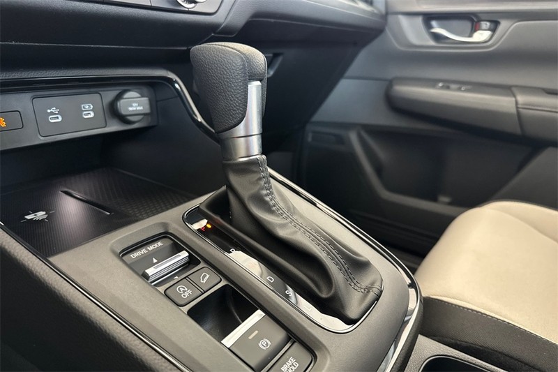 Honda CR-V Vehicle Full-screen Gallery Image 17