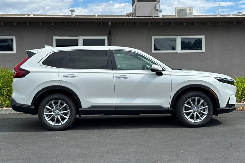 Honda CR-V Vehicle Full-screen Gallery Image 03