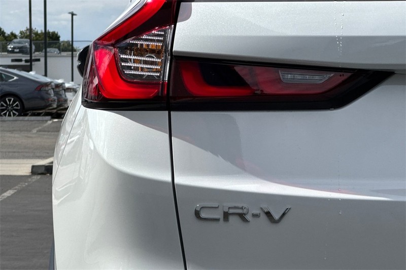 Honda CR-V Vehicle Full-screen Gallery Image 06