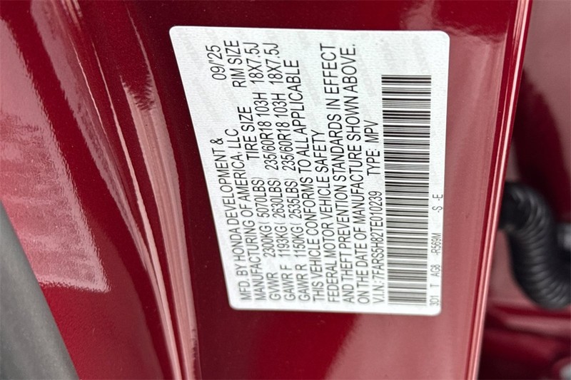 Honda CR-V Hybrid Vehicle Full-screen Gallery Image 22