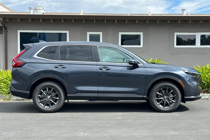 Honda CR-V Vehicle Full-screen Gallery Image 03