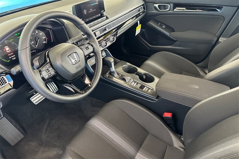 Honda Civic Sedan Hybrid Vehicle Full-screen Gallery Image 09