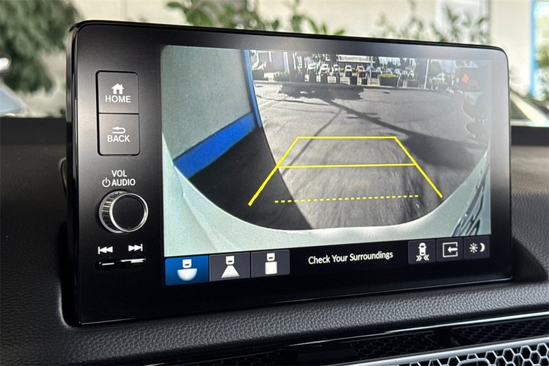 Honda Civic Sedan Hybrid Vehicle Full-screen Gallery Image 18