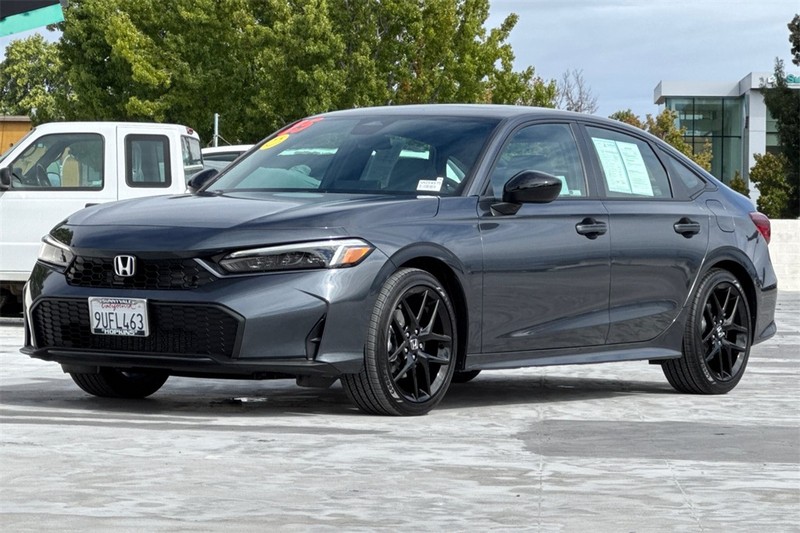 Honda Civic Sedan Hybrid Vehicle Full-screen Gallery Image 07