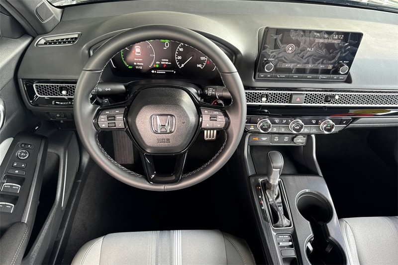 Honda Civic Sedan Hybrid Vehicle Full-screen Gallery Image 13
