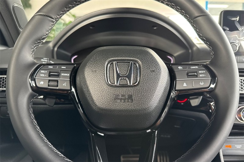 Honda Civic Sedan Hybrid Vehicle Full-screen Gallery Image 21