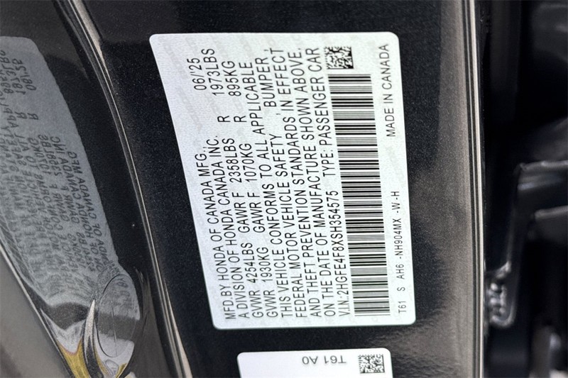 Honda Civic Sedan Hybrid Vehicle Full-screen Gallery Image 26