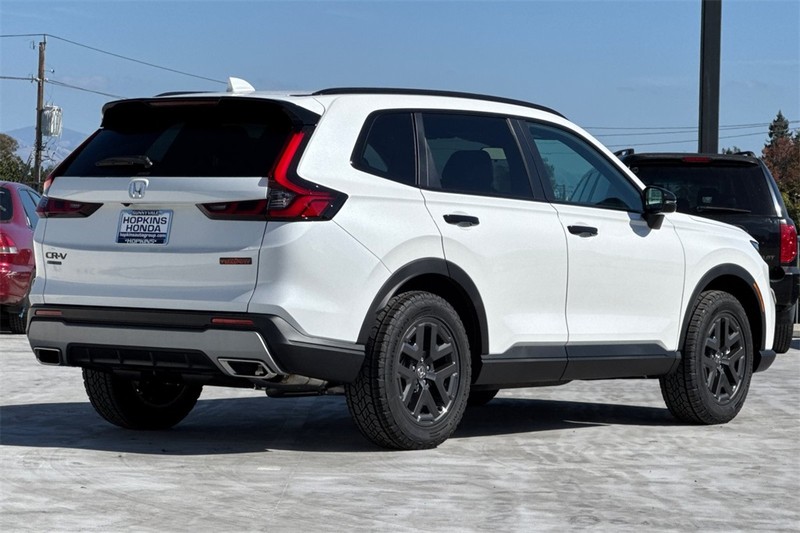 Honda CR-V Hybrid Vehicle Full-screen Gallery Image 04