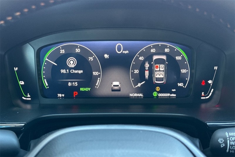 Honda CR-V Hybrid Vehicle Full-screen Gallery Image 21