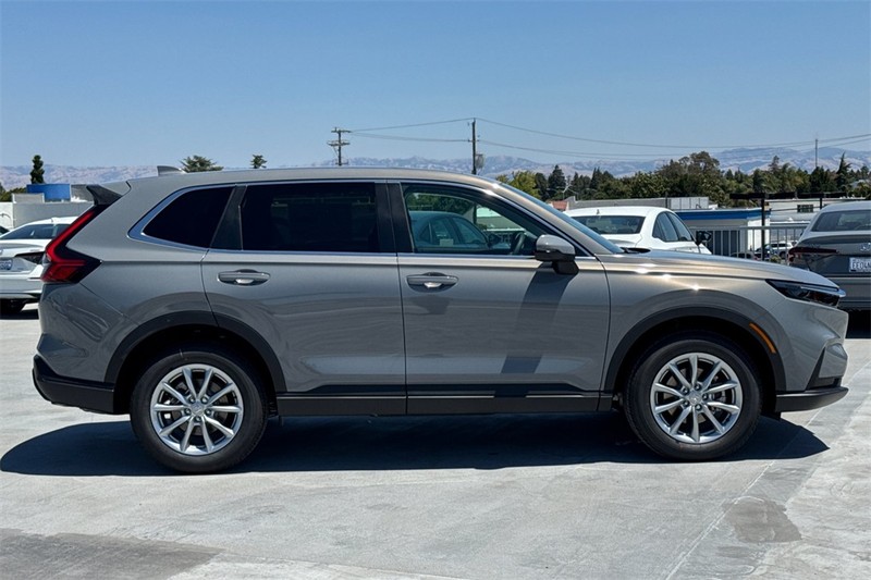 Honda CR-V Vehicle Full-screen Gallery Image 03