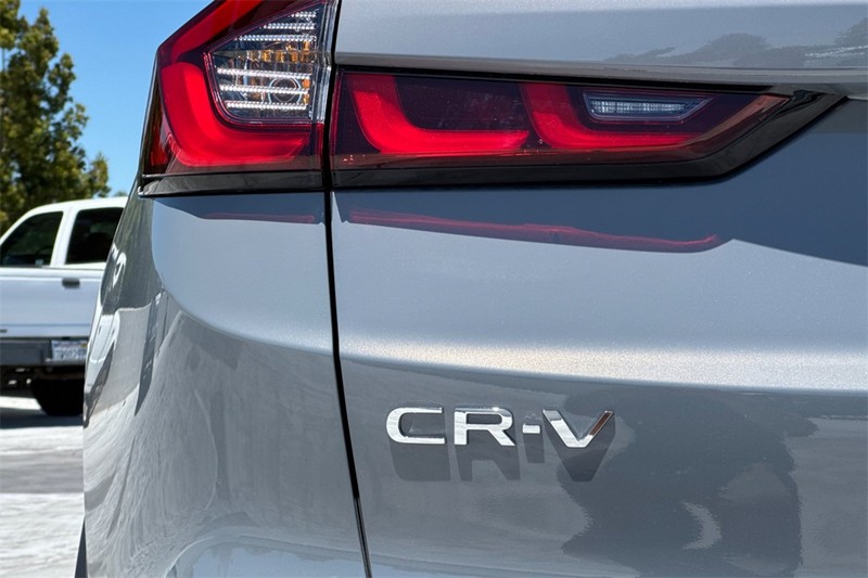 Honda CR-V Vehicle Full-screen Gallery Image 06