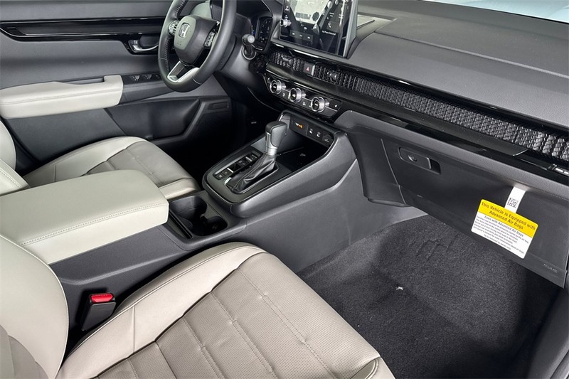 Honda CR-V Vehicle Full-screen Gallery Image 13