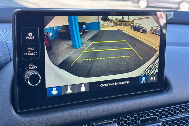 Honda HR-V Vehicle Full-screen Gallery Image 15