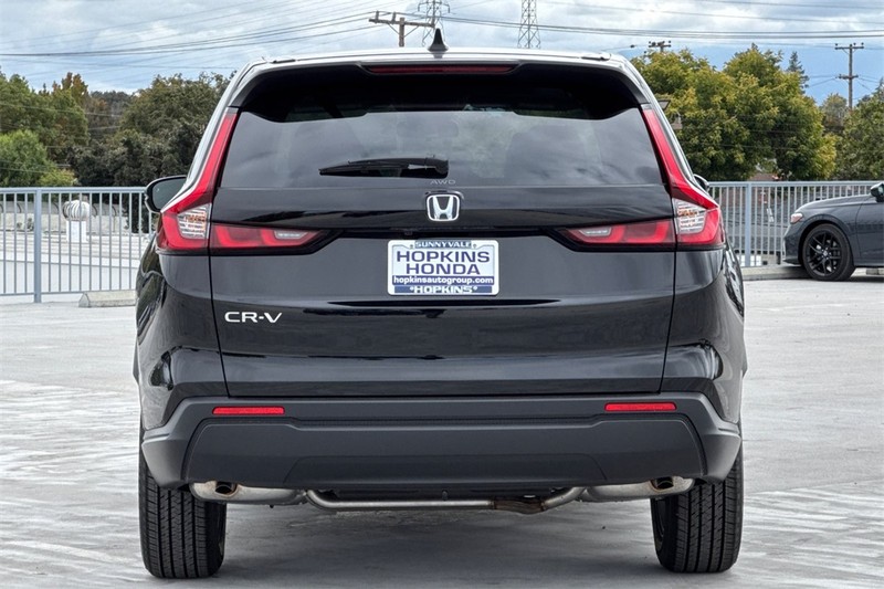 Honda CR-V Vehicle Full-screen Gallery Image 05