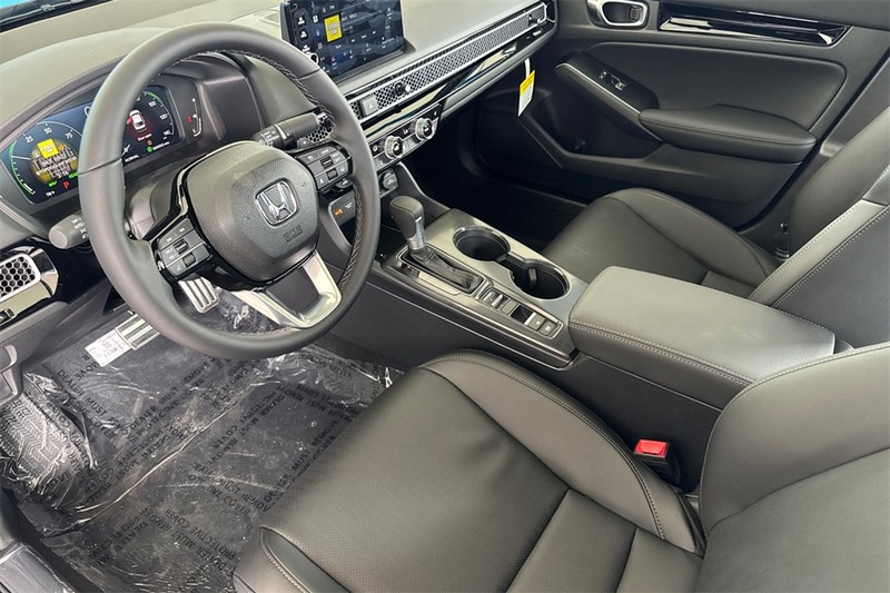 Honda Civic Sedan Hybrid Vehicle Full-screen Gallery Image 07