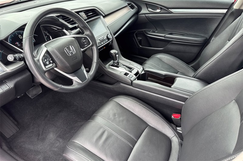 Honda Civic Sedan Vehicle Full-screen Gallery Image 09