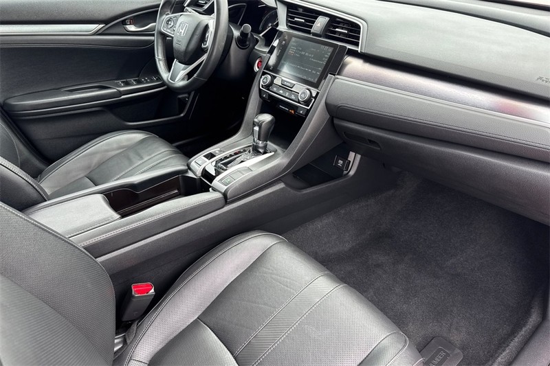 Honda Civic Sedan Vehicle Full-screen Gallery Image 14