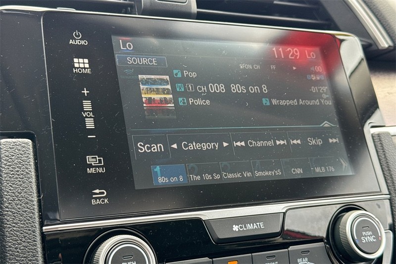 Honda Civic Sedan Vehicle Full-screen Gallery Image 16