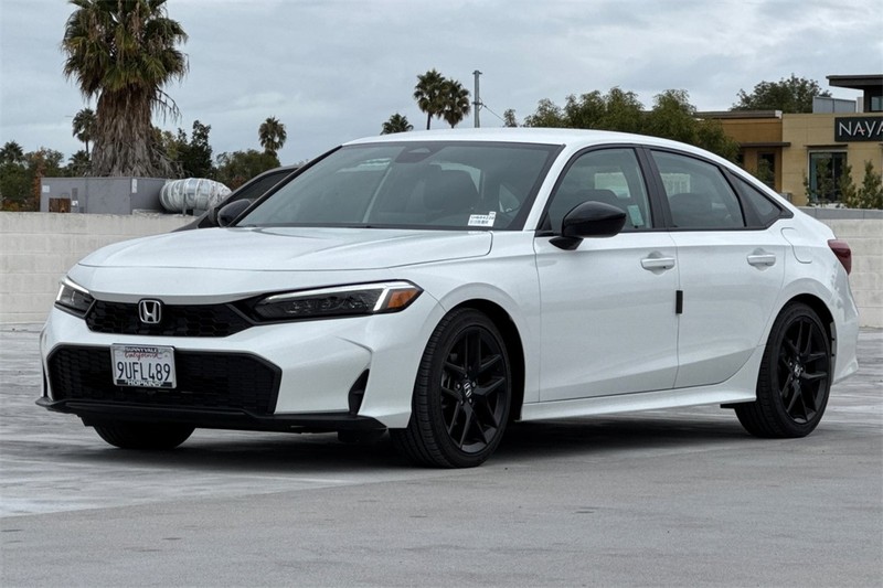 Honda Civic Sedan Vehicle Full-screen Gallery Image 07