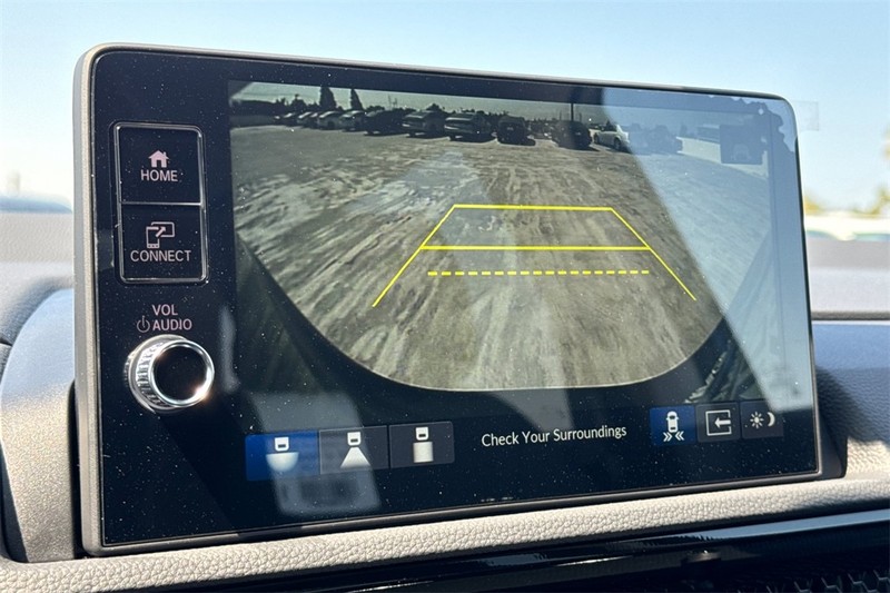 Honda CR-V Vehicle Full-screen Gallery Image 16