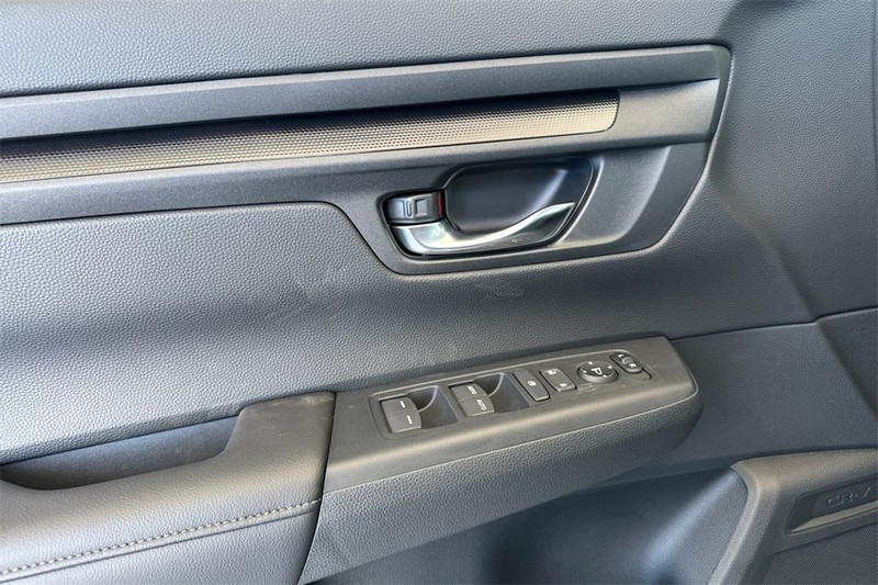 Honda CR-V Vehicle Full-screen Gallery Image 05