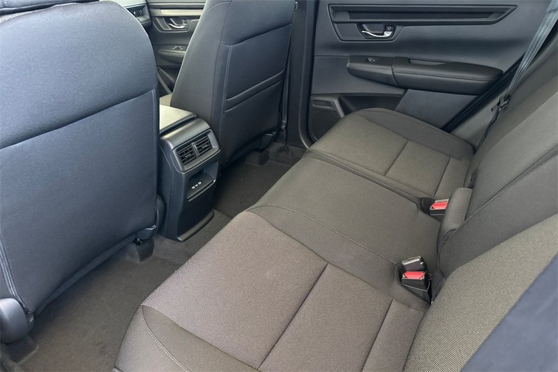 Honda CR-V Vehicle Full-screen Gallery Image 06