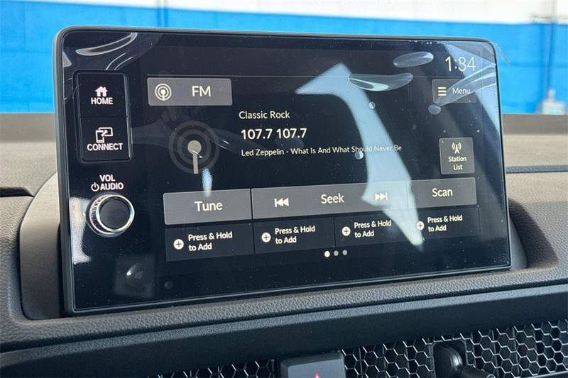 Honda CR-V Vehicle Full-screen Gallery Image 12