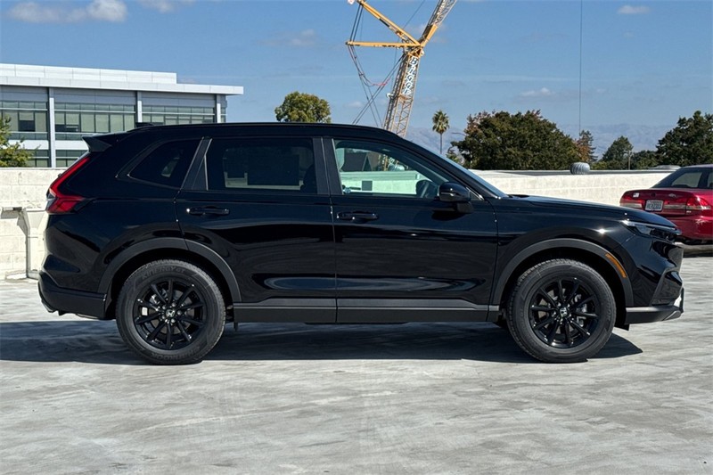 Honda CR-V Hybrid Vehicle Full-screen Gallery Image 03