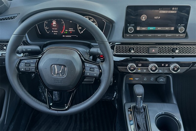 Honda Civic Sedan Vehicle Full-screen Gallery Image 11