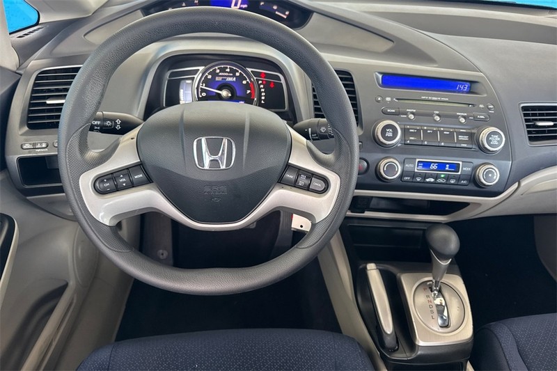 Honda Civic Hybrid Vehicle Full-screen Gallery Image 13