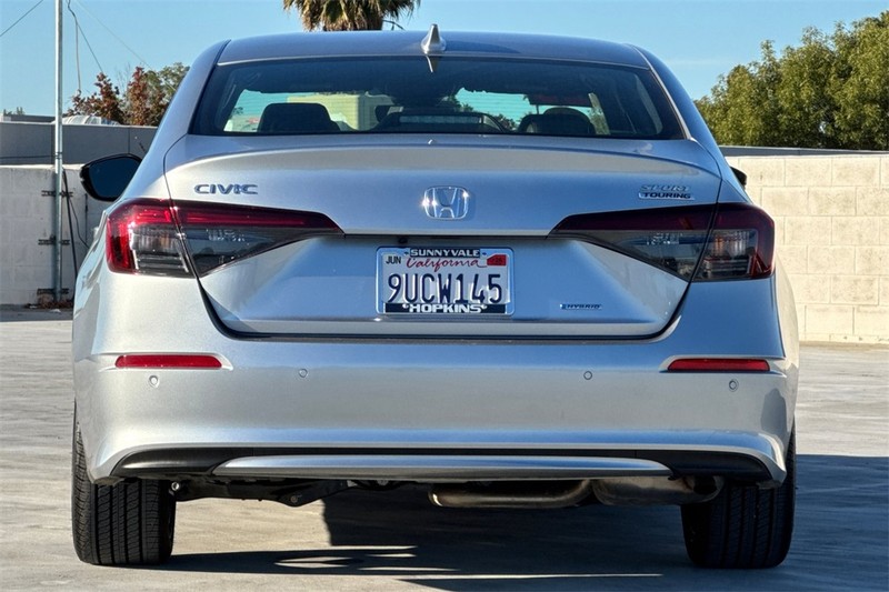 Honda Civic Sedan Hybrid Vehicle Full-screen Gallery Image 04